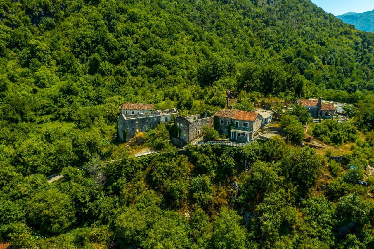 Green Hill Virpazar Exterior photo